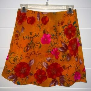 Floral mini skirt